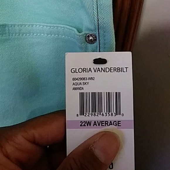 ❤FinalSale*Gorgeous Nwt Aqua Blue Slimming Jeans - Picture 3 of 6